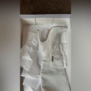 JLO JENNIFER LOPEZ
ADALYNN BOOT